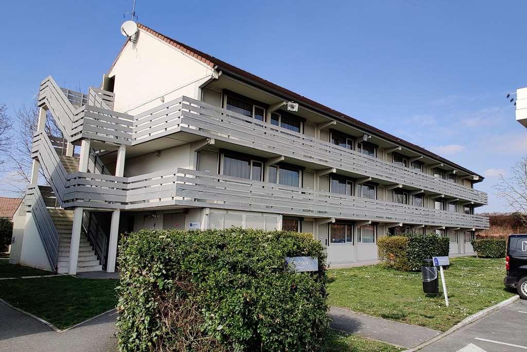Kyriad Fontenay - Tresigny Exterior photo