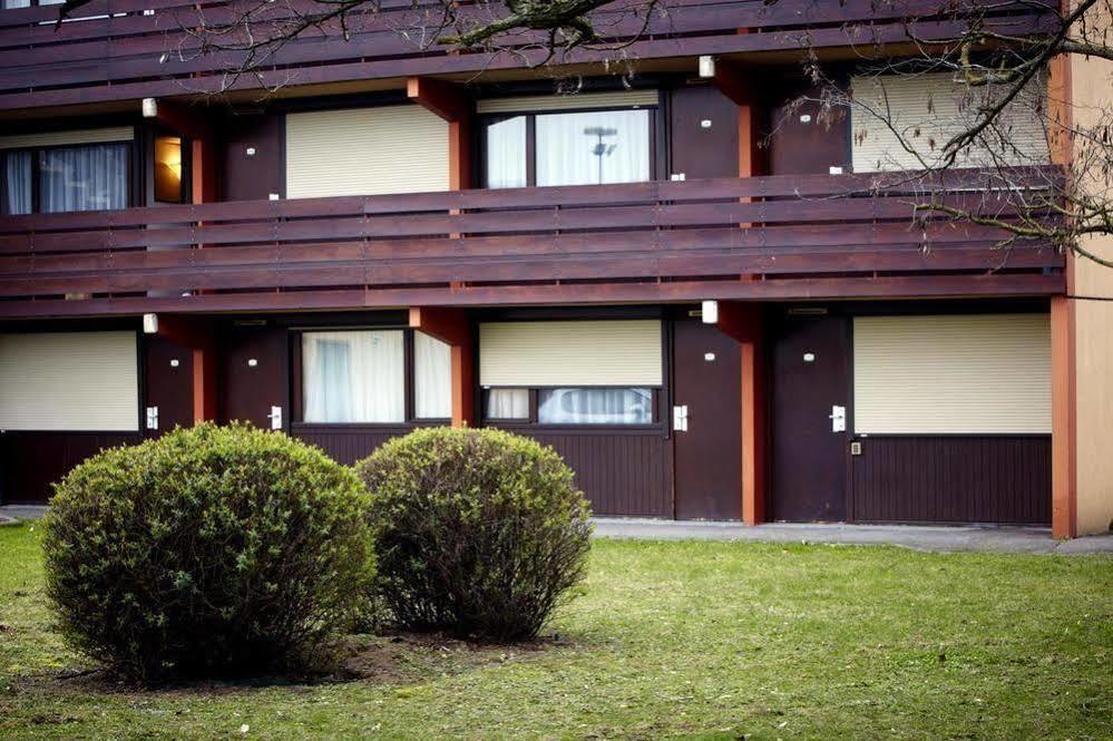Kyriad Fontenay - Tresigny Exterior photo